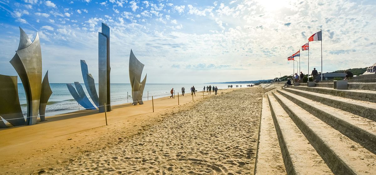 NORMANDY TOUR D-DAY MEMORIALS AND OMAHA BEACH